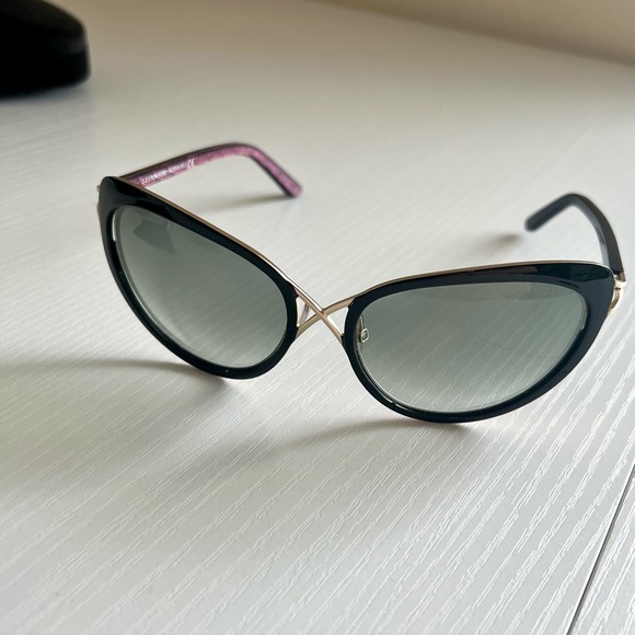 Tom Ford Daria TF 321 Sunglasses - Black - Picture 5 of 11